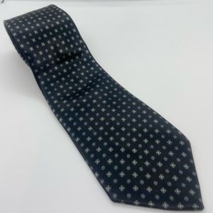 Oscar de la Renta Couture Handsewn Silk Tie